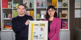 Srpski „Digitalni svet“ najbolji evropski udžbenik za prvake