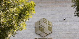 Strateško jačanje pozicije na IT tržištu